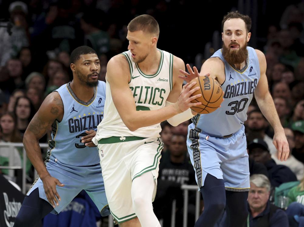 尤其是郑赛 尤其是郑赛