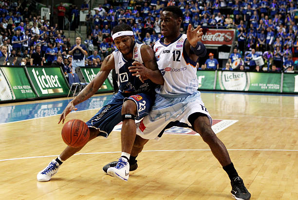 库兹马主题球场在菲律宾亮相！马哥本人踩场秀暴扣 还在社媒发文感谢